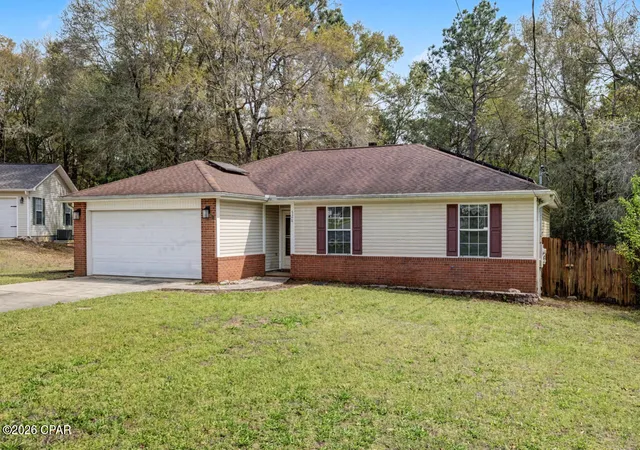 Photo 2 of Sale Pending at 528 Hyde Park Dr, Crestview, FL 32539 | MLS# 787292 | Listing updated on 2026-09-05