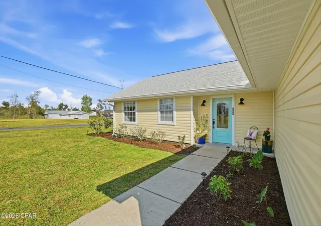 Photo 3 of Sale Pending at 4944 Deerwood Ave, Youngstown, FL 32466 | MLS# 787324 | Listing updated on 2026-09-08