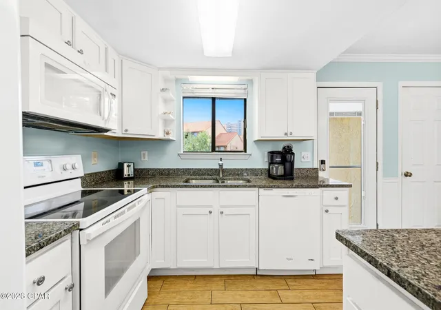 Photo 3 of Sale Pending at 172 White Sandy Dr, Panama City Beach, FL 32407 | MLS# 787646 | Listing updated on 2026-10-05