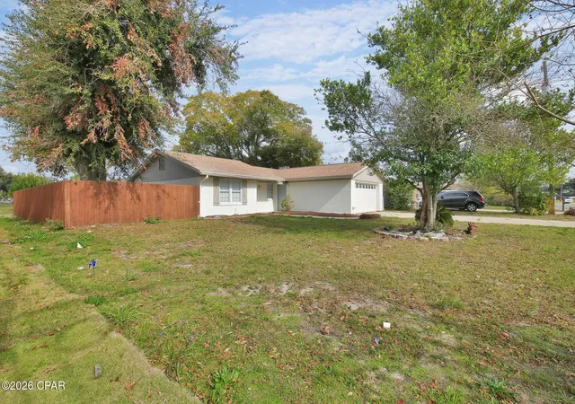 Photo 2 of Single family home for sale at 3946 W 21st Place, Panama City, FL 32405 | MLS# 787654 | Listing updated on 2026-09-10