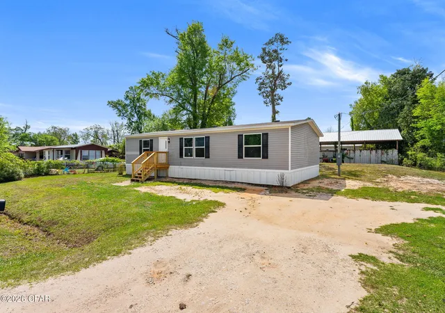 Photo 2 of Manufactured home for sale at 1532 Nassau St, Panama City, FL 32409 | MLS# 787731 | Listing updated on 2026-09-08