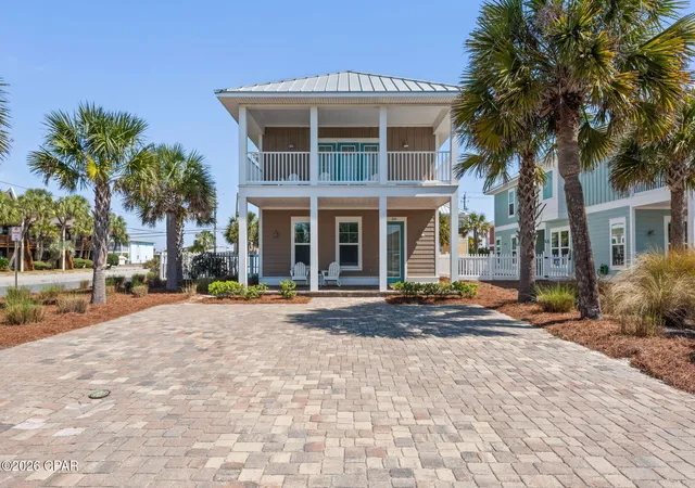 Photo 2 of Single family home for sale at 5518 Gulf Dr, Panama City, FL 32408 | MLS# 787812 | Listing updated on 2026-08-05
