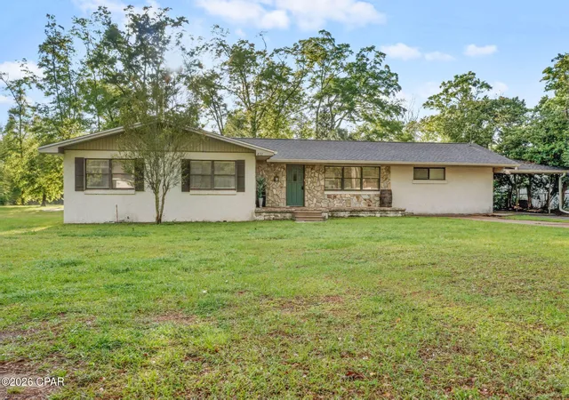 Photo 1 of Single family home for sale at 872 1st Street, Chipley, FL 32428 | MLS# 787844 | Listing updated on 2026-09-09