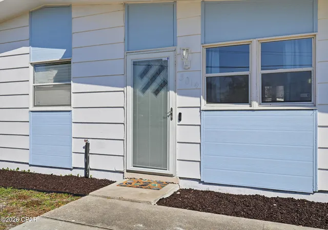 Photo 3 of Single family home for sale at 3014 W 21st Court, Panama City, FL 32405 | MLS# 787976 | Listing updated on 2026-09-10