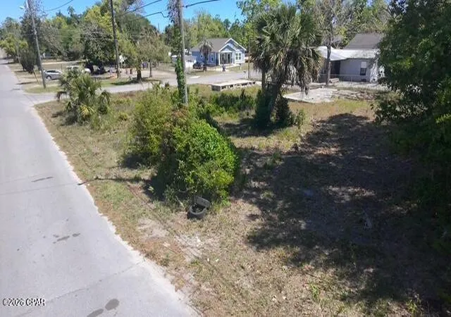 Photo 3 of Sale Pending at 900 E 8th Court, Panama City, FL 32401 | MLS# 788014 | Listing updated on 2026-08-04