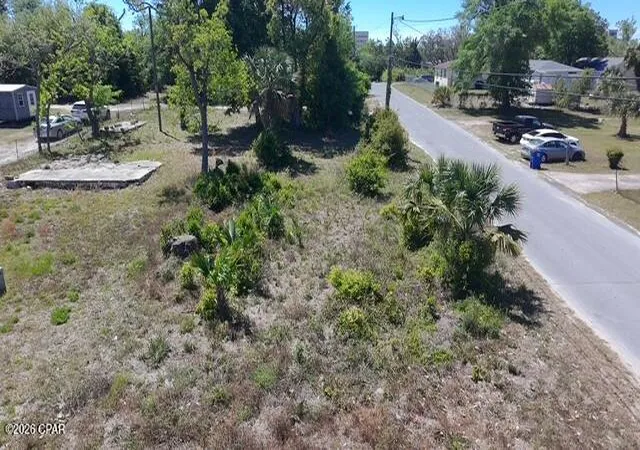 Photo 3 of Sale Pending at 900 E 8th Court, Panama City, FL 32401 | MLS# 788014 | Listing updated on 2026-08-04