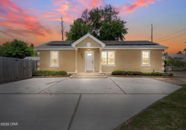 Photo 1 of Single family home for sale at 4500 W 19th Street, Panama City, FL 32405 | MLS# 788290 | Listing updated on 2026-08-28