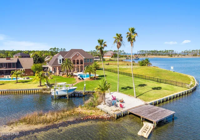 Photo 2 of Sale Pending at 4734 Baywood Dr, Lynn Haven, FL 32444 | MLS# 788380 | Listing updated on 2026-09-26