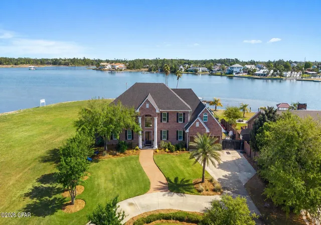 Photo 3 of Sale Pending at 4734 Baywood Dr, Lynn Haven, FL 32444 | MLS# 788380 | Listing updated on 2026-09-26