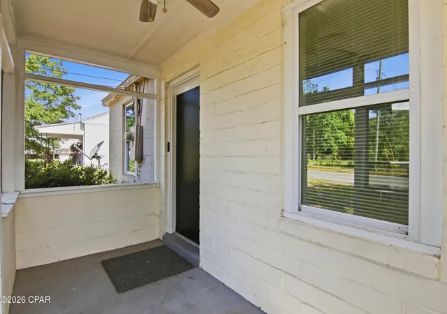 Photo 4 of Single family home for sale at 1324 Lincoln Dr, Panama City, FL 32401 | MLS# 788664 | Listing updated on 2026-08-25