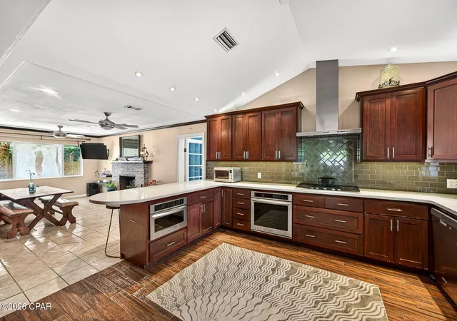 Photo 4 of Single family home for sale at 1305 Ware Dr, Panama City, FL 32401 | MLS# 788802 | Listing updated on 2026-09-10