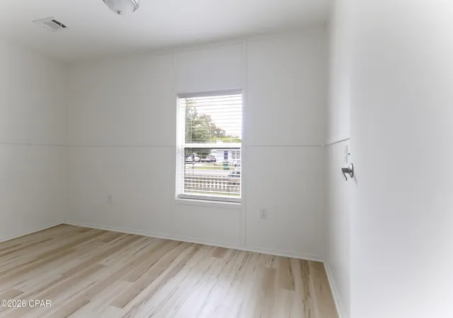 Photo 4 of Manufactured home for sale at 102 Sims Ave #1, Panama City, FL 32404 | MLS# 788978 | Listing updated on 2026-09-03