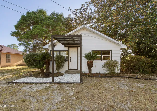 Photo 1 of Single family home for sale at 1509 Wilmont Ave, Panama City, FL 32405 | MLS# 788992 | Listing updated on 2026-09-11