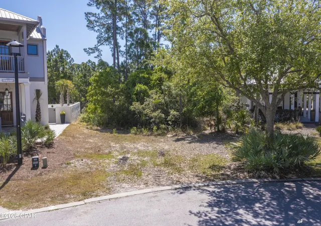 Photo 2 of Land for sale at 5309 Hopetown Ln, Panama City, FL 32408 | MLS# 789082 | Listing updated on 2026-08-28