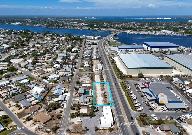 Photo 2 of Sale Pending at 4010 Thomas Dr #5, Panama City, FL 32408 | MLS# 789153 | Listing updated on 2026-08-11