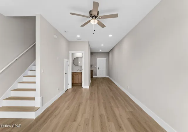 Listing Photo 5 - Condo for sale in building located at 1421 Martin Luther King Junior Blvd, Panama City, FL 32401 - Unit #A-D