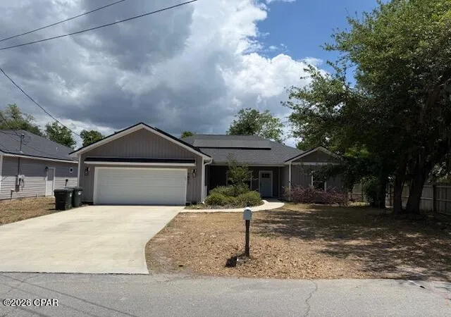 Photo 1 of Single family home for sale at 1611 Montana Ave, Lynn Haven, FL 32444 | MLS# 789278 | Listing updated on 2026-10-05