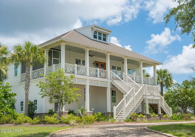 Photo 2 of Single family home for sale at 107 Dupont Dr, Port St Joe, FL 32456 | MLS# 789323 | Listing updated on 2026-09-11