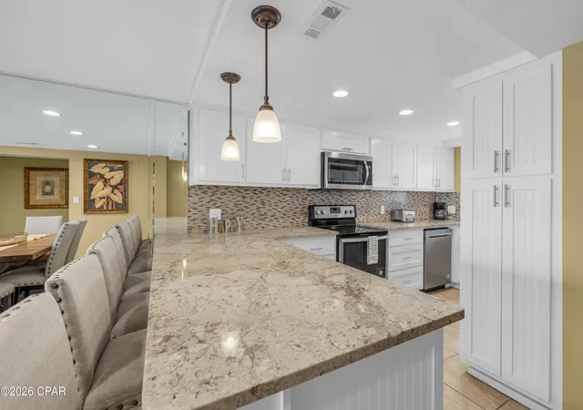Listing Photo 3 - Condo for sale in building located at 5801 Thomas Dr, Panama City Beach, FL 32408 - Unit #1319