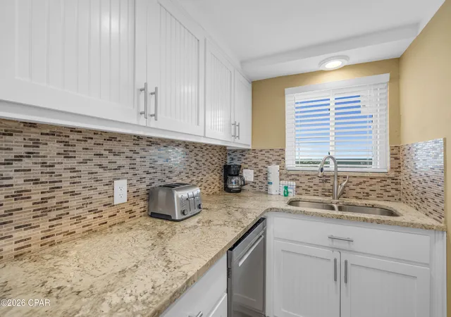 Listing Photo 5 - Condo for sale in building located at 5801 Thomas Dr, Panama City Beach, FL 32408 - Unit #1319