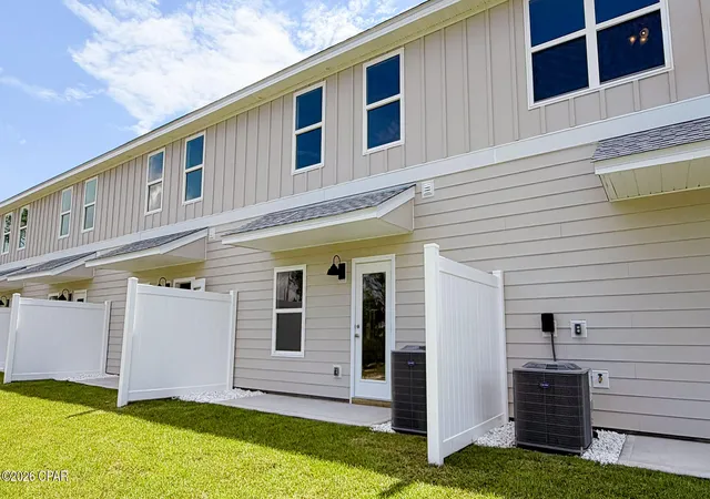 Photo 4 of Townhouse for sale at 337 Sea Tern Ln, Port Saint Joe, FL 32456 | MLS# 789363 | Listing updated on 2026-08-28
