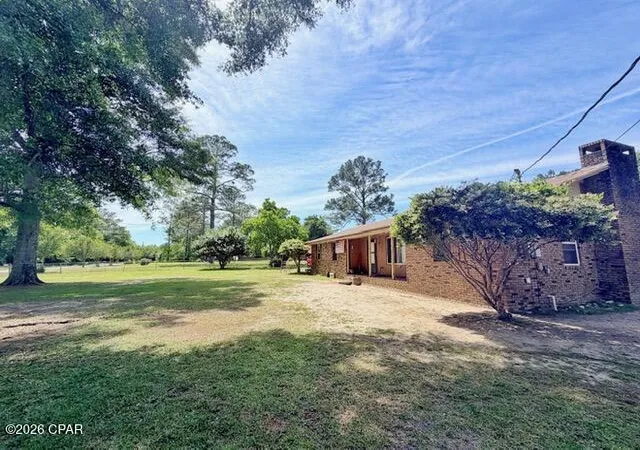 Photo 3 of Sale Pending at 698 Bradley Ln, Chipley, FL 32428 | MLS# 789389 | Listing updated on 2026-08-30