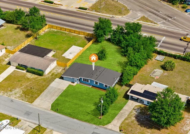 Photo 4 of Sale Pending at 1202 Emory Dr, Panama City, FL 32405 | MLS# 789481 | Listing updated on 2026-09-15