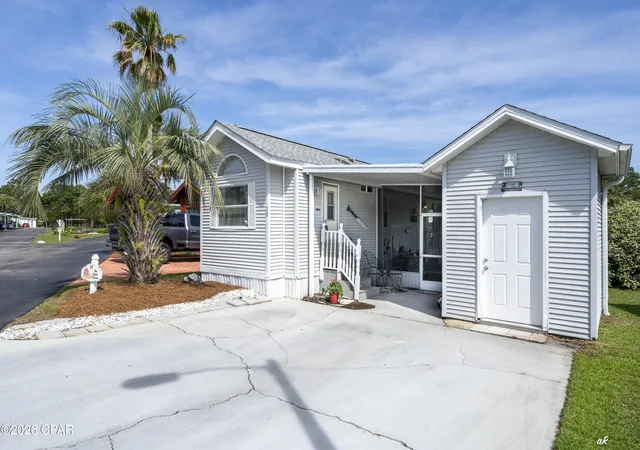 Photo 2 of Manufactured home for sale at 1219 Thomas Dr #73, Panama City, FL 32408 | MLS# 789499 | Listing updated on 2026-08-18