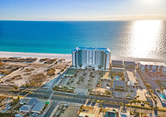 Listing Photo 4 - Condo for sale in Watercrest Condos located at 6201 Thomas Dr, Panama City Beach, FL 32408 - Unit #406