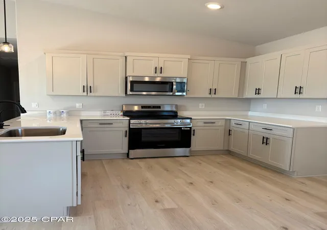 Photo 3 of Single family home for sale at 7049 Traditions Dr, Panama City, FL 32404 | MLS# 789680 | Listing updated on 2026-09-08
