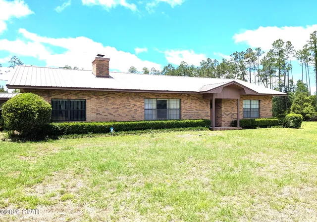 Photo 1 of Sale Pending at 1309 Fairview Rd, Marianna, FL 32448 | MLS# 789900 | Listing updated on 2026-09-14