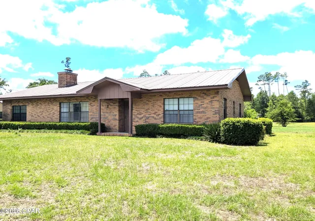Photo 2 of Sale Pending at 1309 Fairview Rd, Marianna, FL 32448 | MLS# 789900 | Listing updated on 2026-09-14