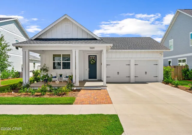 Photo 1 of Single family home for sale at 1664 Rushes Ave, Panama City, FL 32405 | MLS# 789877 | Listing updated on 2026-08-26