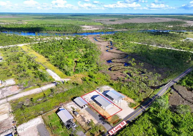 Photo 3 of Land for sale at 824 S Long St, Port Saint Joe, FL 32456 | MLS# 789923 | Listing updated on 2026-08-03