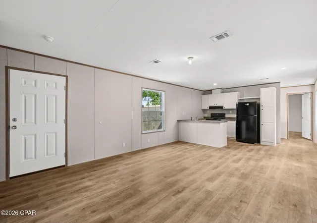 Photo 3 of Manufactured home for sale at 222 Springfield Ave, Panama City, FL 32401 | MLS# 789939 | Listing updated on 2026-10-05
