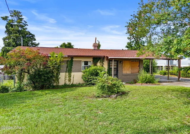 Photo 1 of Sale Pending at 1404 E 9th Street, Panama City, FL 32401 | MLS# 789943 | Listing updated on 2026-09-11