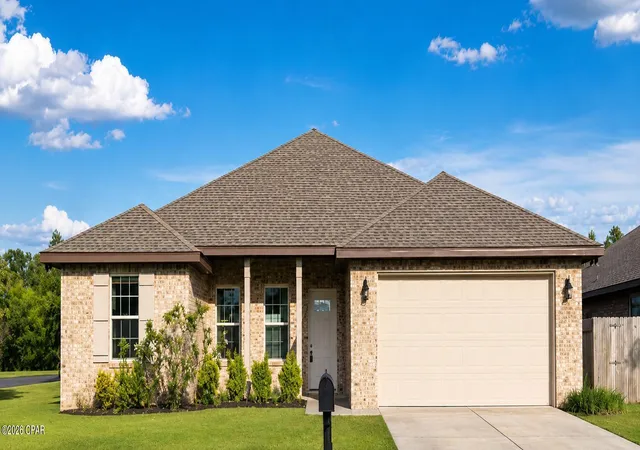 Photo 1 of Sale Pending at 2307 Dragonfly Ln, Panama City, FL 32405 | MLS# 790005 | Listing updated on 2026-09-15