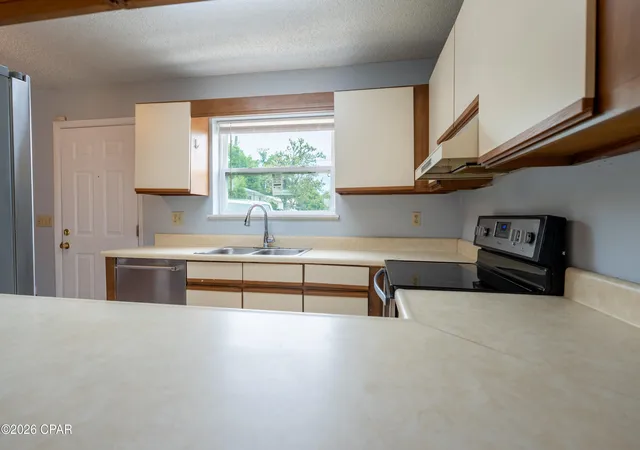 Photo 4 of Sale Pending at 1325 W 12th Street #C6, Panama City, FL 32401 | MLS# 790080 | Listing updated on 2026-09-15