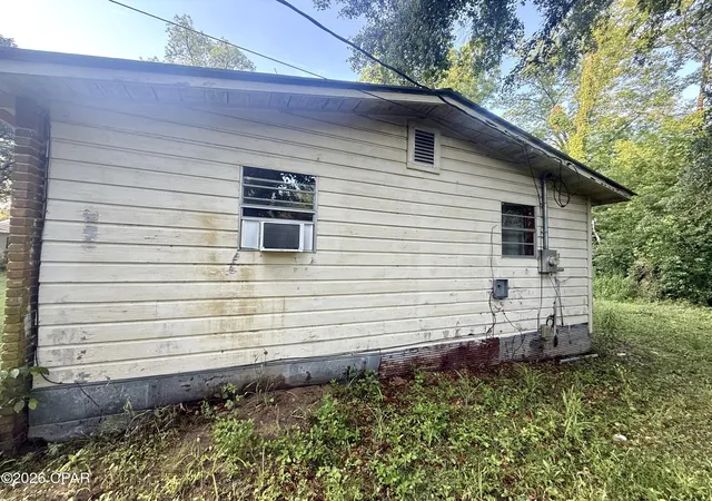 Photo 3 of Sale Pending at 2887 Pinecrest St, Vernon, FL 32462 | MLS# 790156 | Listing updated on 2026-07-30
