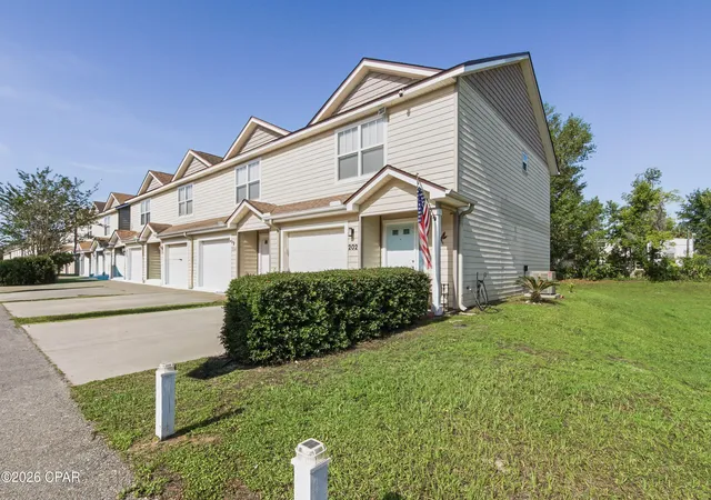 Photo 2 of Townhouse for sale at 202 Callaway Chase Ln, Panama City, FL 32404 | MLS# 790185 | Listing updated on 2026-08-27