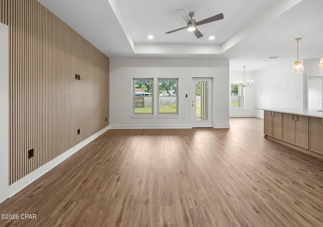 Photo 3 of Single family home for sale at 918 Laurel Oak Ln, Panama City, FL 32408 | MLS# 790192 | Listing updated on 2026-08-27