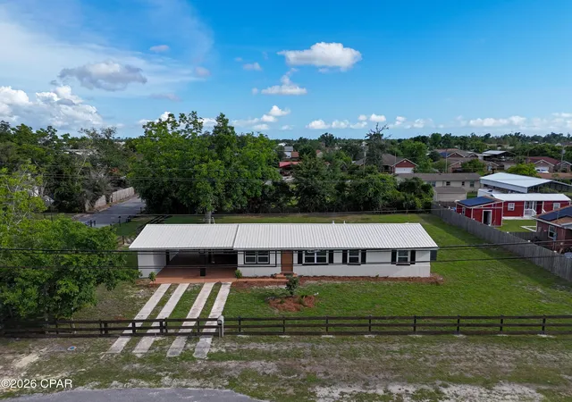 Photo 2 of Sale Pending at 5220 Cherry St, Panama City, FL 32404 | MLS# 790214 | Listing updated on 2026-09-14