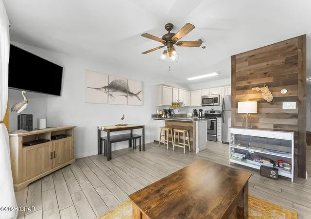 Listing Photo 4 - Condo for sale in building located at 3191 Scenic Hwy 98, Destin, FL 32541 - Unit #308