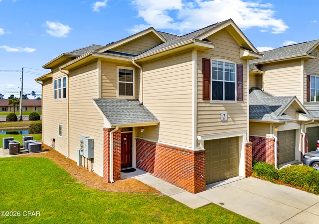 Photo 2 of Townhouse for sale at 201 Baldwin Rowe Cir, Panama City, FL 32405 | MLS# 790414 | Listing updated on 2026-07-30
