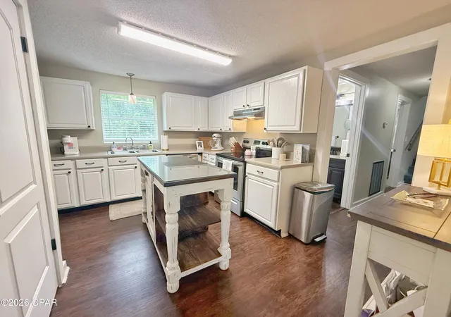 Photo 3 of Single family home for sale at 2959 Sylvia Dr, Marianna, FL 32446 | MLS# 790483 | Listing updated on 2026-08-24