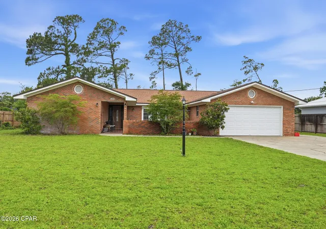 Photo 1 of Single family home for sale at 1021 Buena Vista Blvd, Panama City, FL 32401 | MLS# 790707 | Listing updated on 2026-08-31