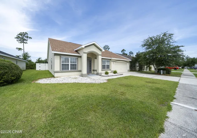 Photo 3 of Single family home for sale at 3452 Cherry Ridge Rd, Lynn Haven, FL 32444 | MLS# 790737 | Listing updated on 2026-09-29