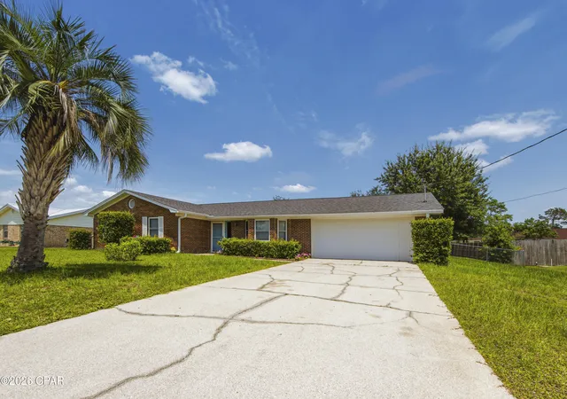 Photo 1 of Single family home for sale at 150 Lauren Ln, Panama City, FL 32404 | MLS# 790782 | Listing updated on 2026-08-21