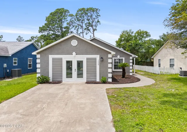 Photo 2 of Single family home for sale at 1608 Vecuna Cir, Panama City Beach, FL 32407 | MLS# 790833 | Listing updated on 2026-09-01