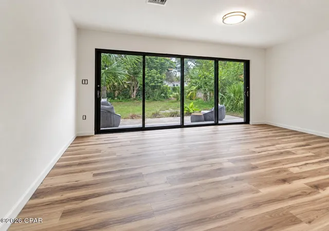 Photo 2 of Single family home for sale at 523 S Bonita Ave, Panama City, FL 32401 | MLS# 790840 | Listing updated on 2026-09-10